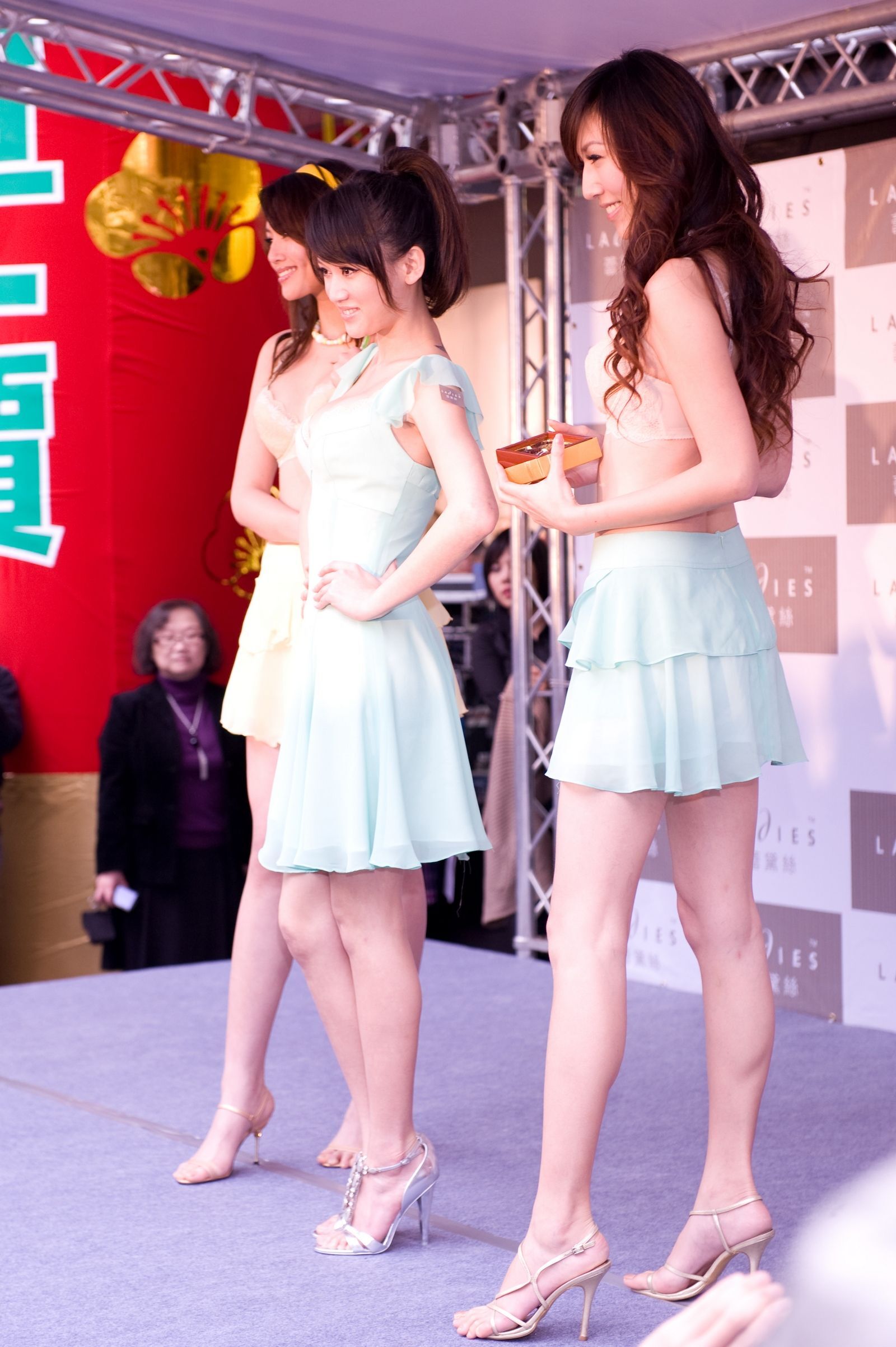 陈乔恩力挺大胸女人 IVY－M-etel show [展会]